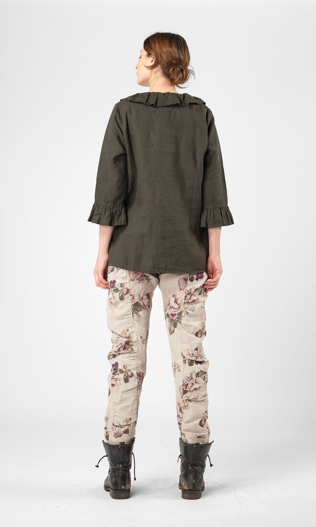 Linnetunika med volanger och 3/4 ärm