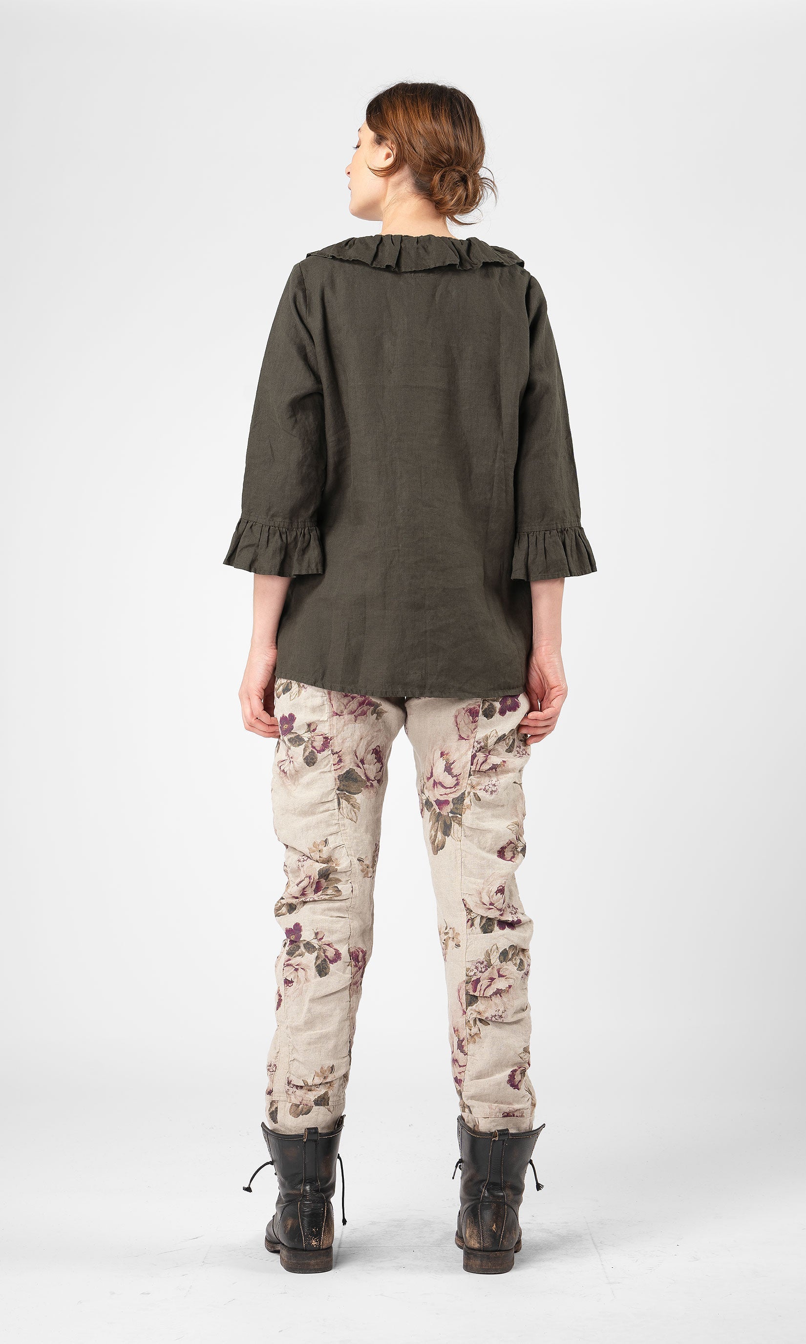 Linnetunika med volanger och 3/4 ärm