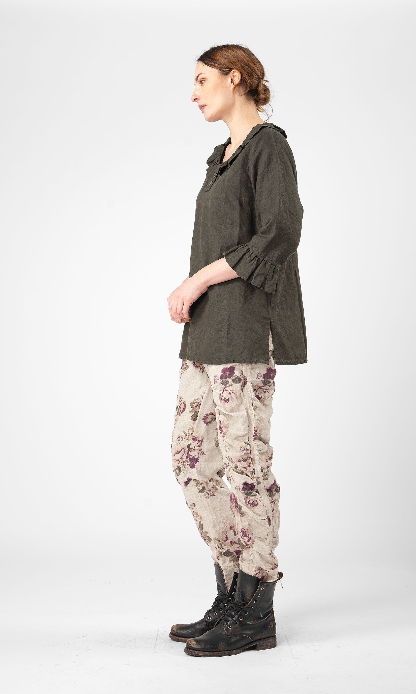 Linnetunika med volanger och 3/4 ärm