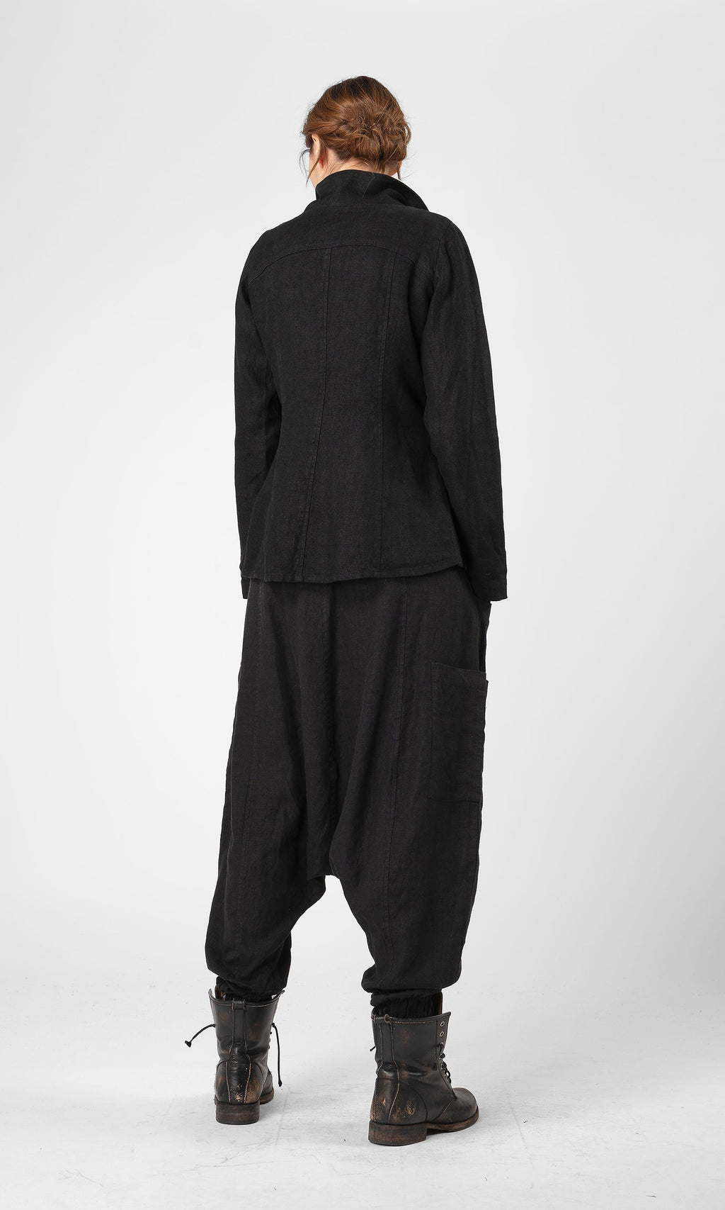 Linnekavaj i klassisk insvängd och fodrad modell