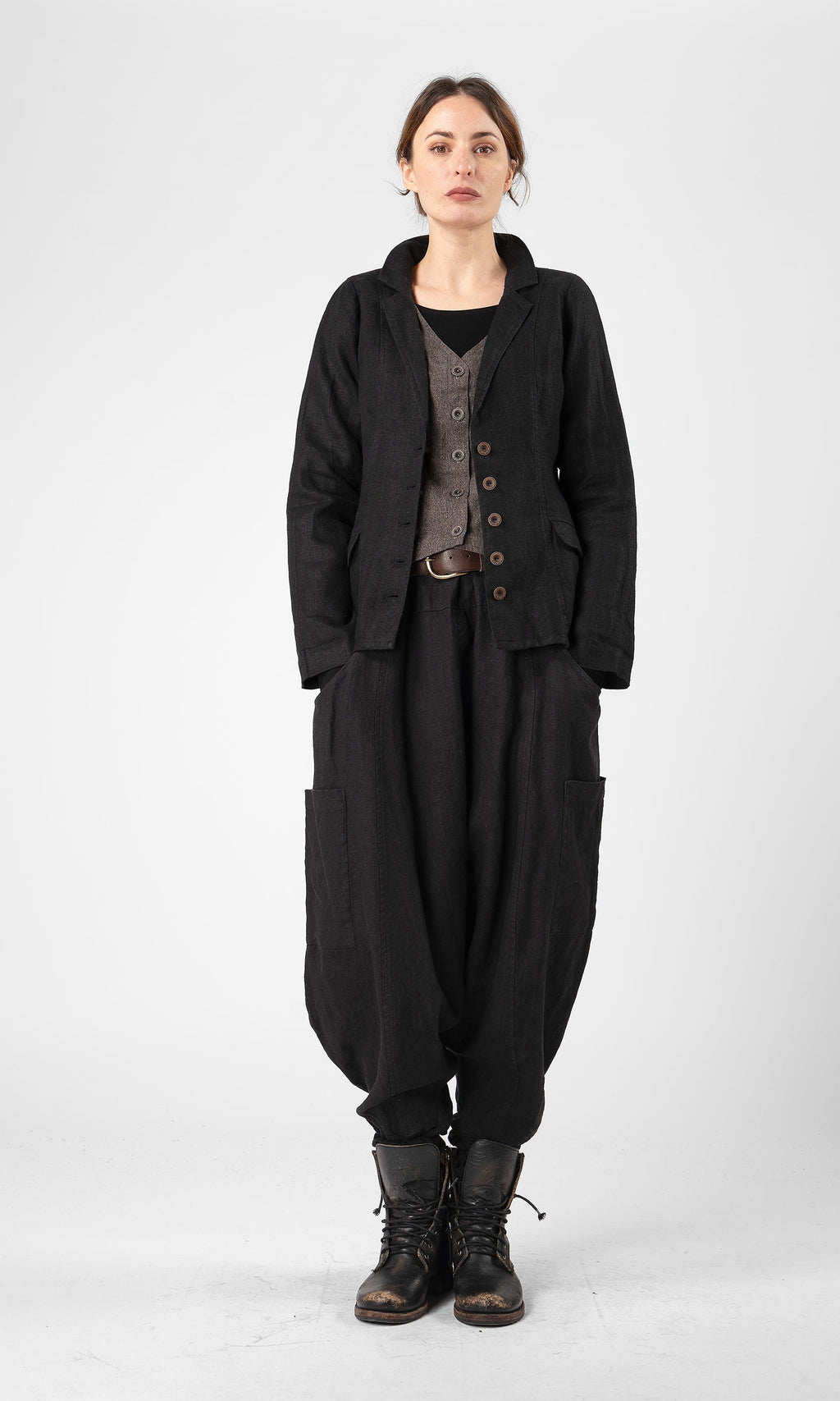 Linnekavaj i klassisk insvängd och fodrad modell